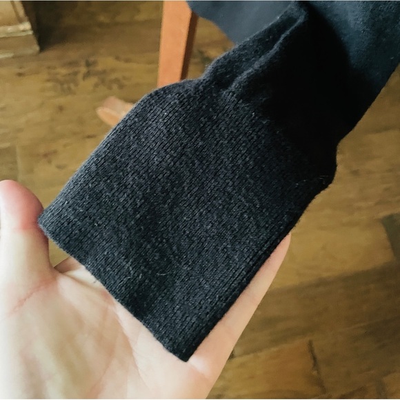 Eddie Bauer women’s long sleeve button cardigan sweater jeweled buttons L black - Picture 7 of 9